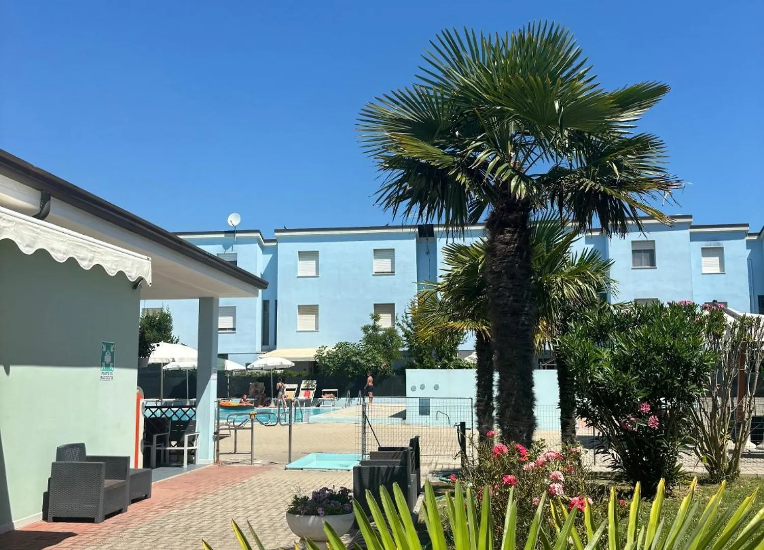 Aparthotel Long Beach Village Residence Sul Mare Spiaggia Privata Inclusa Lido Adriano