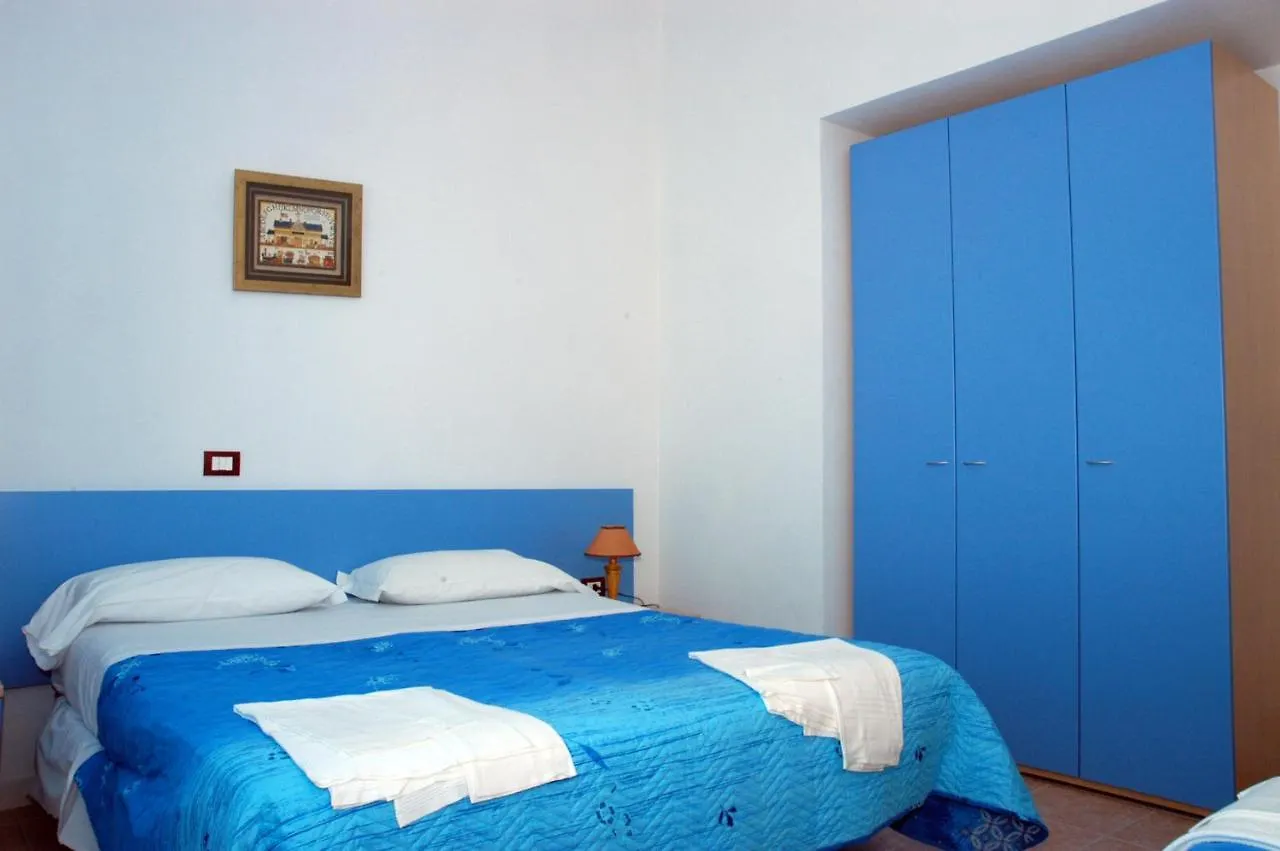 Long Beach Village Residence Sul Mare Spiaggia Privata Inclusa Lido Adriano 2*,  Italy